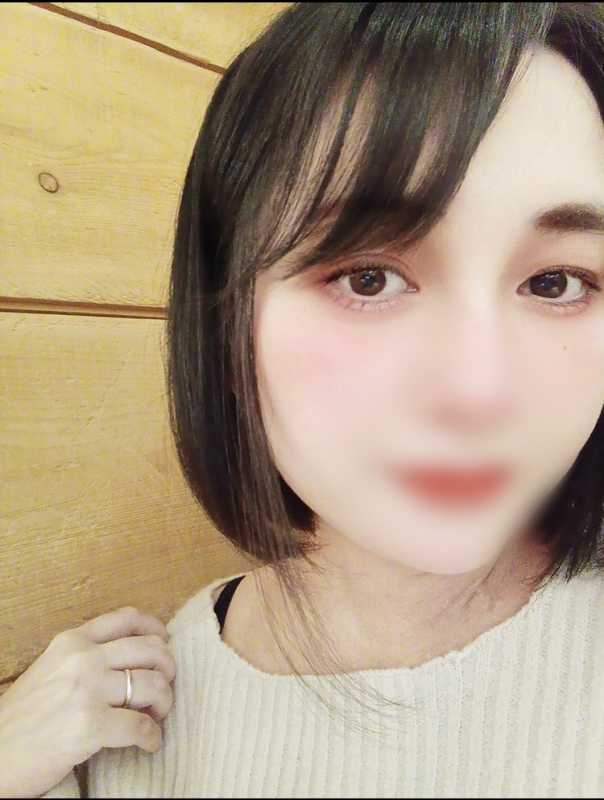 マユ